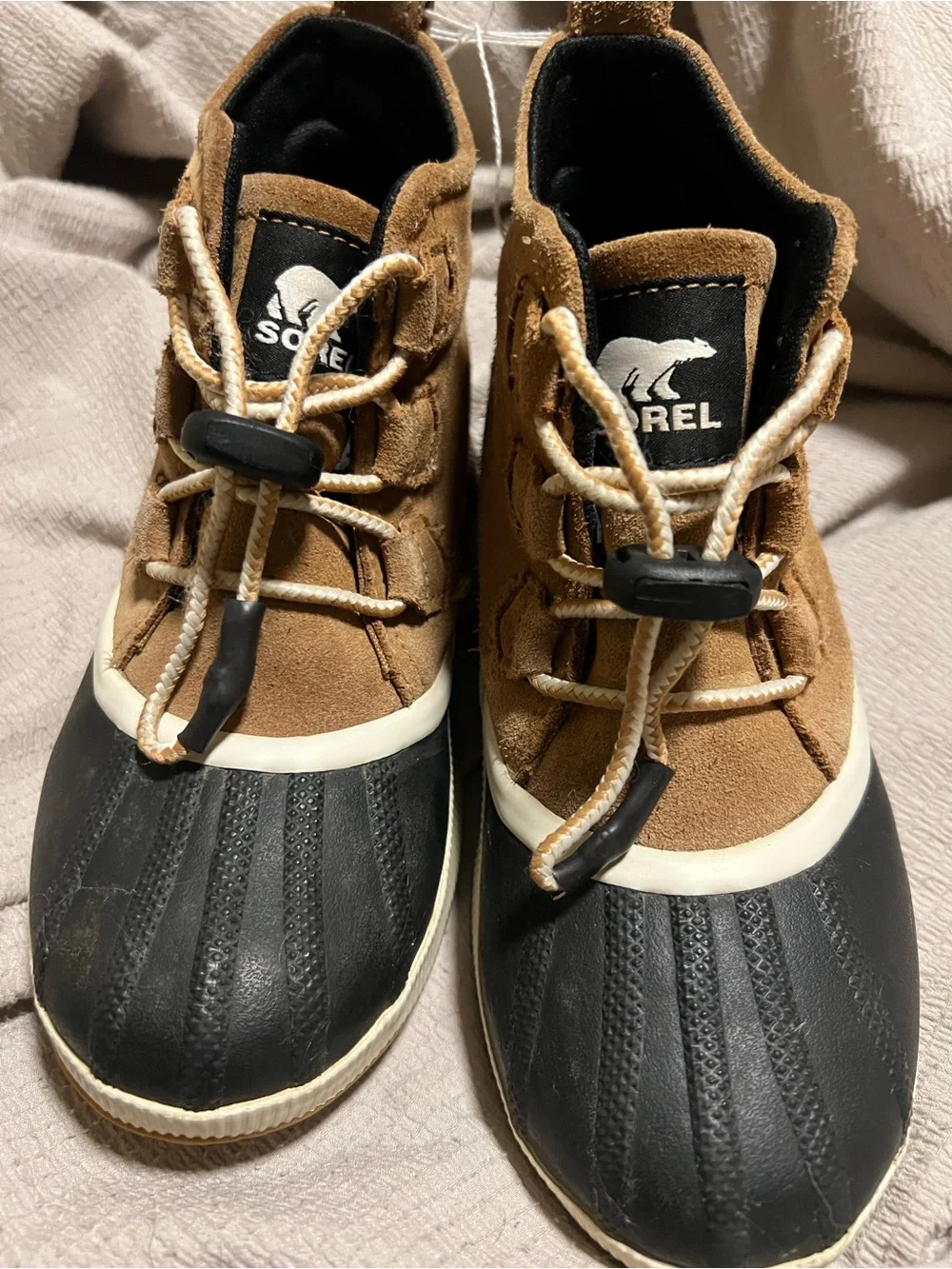 Sorel Two-Tone Brown and Black Waterproof Duck Boots size 4